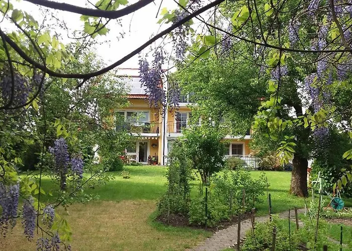 Appartementhaus Loewenzahn 3*