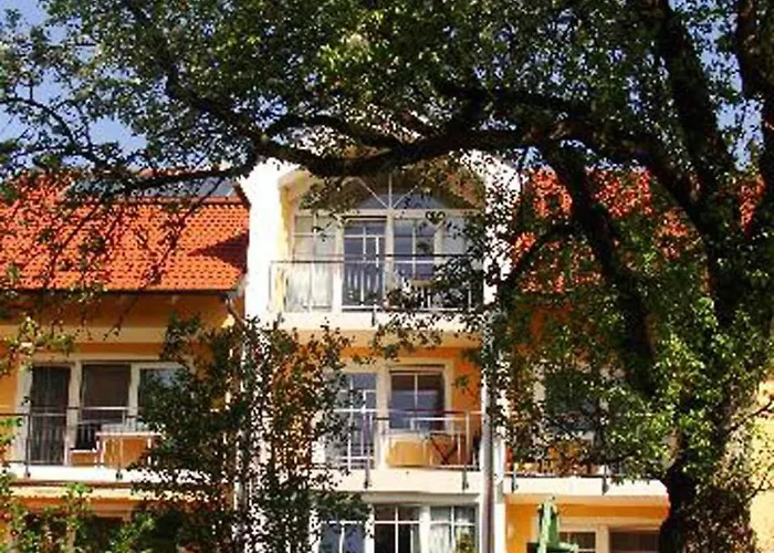 Appartementhaus Löwenzahn Aparthotel 3*